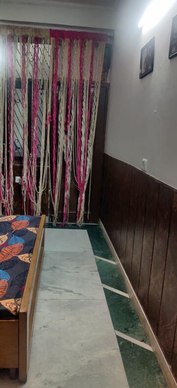 Bedroom in 2 BHK Apartment at Saya Gold Avenue, Vaibhav Khand – for Rent