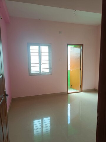 Room in 2 BHK Builder Floor at Varadharajapuram – for Sale