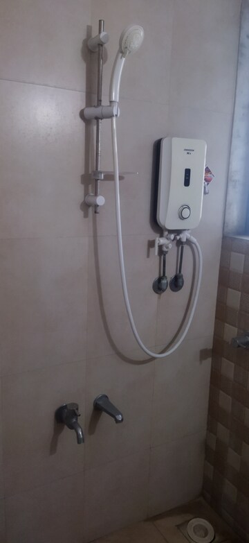  2 BHK Apartment at Thane West – for Rent
