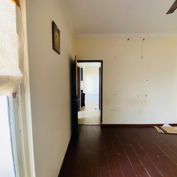 Building Lobby in 2.5 BHK Apartment at Aims Golf City, Noida Central – for Rent