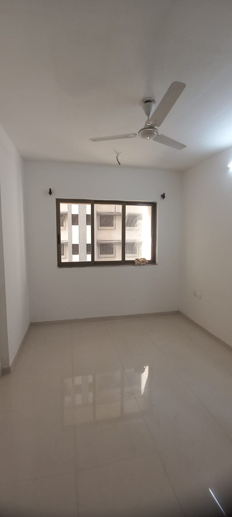 Room, lodha-splendora 1.5 Bedroom 550 Sq.Ft. Apartment In Ghodbunder Road Thane 7901015