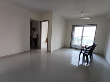 2 BHK Apartment For Rent in Ashar Axis, Majiwada