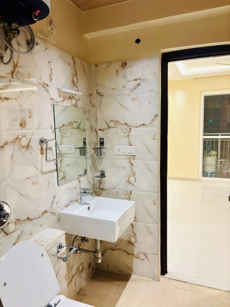 Master Bedroom, sjr-blue-waters 3 Bedroom 1575 Sq.Ft. Apartment In Off Sarjapur Road Bangalore 7901160