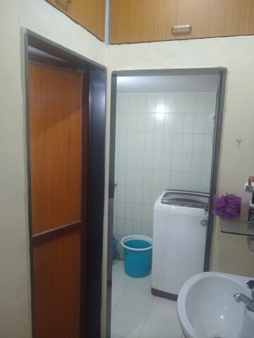 Furnished Amenities in 1 BHK Apartment at Powai Vihar, Powai – for Rent