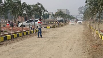  Plot – Exterior View View at Harikansh Garhi - for Sale