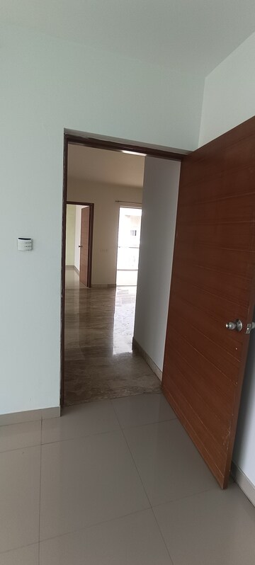 Room in 2 BHK Apartment at Marvel Albero, Kondhwa – for Rent