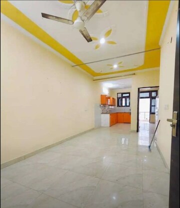 Room in 2 BHK Builder Floor at Mehrauli – for Rent