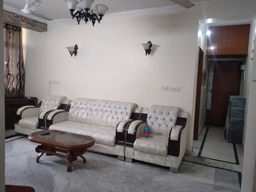 Living Room in 4 BHK Independent House at RWA Apartments Sector 71, Sector 71 – for Rent