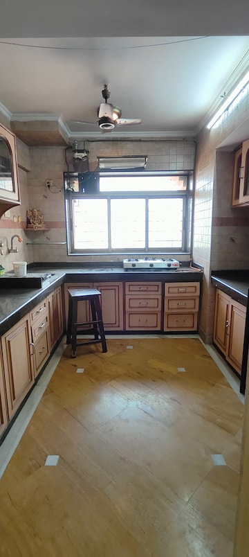Master Bedroom in 3 BHK Apartment at Rajvilas Hawa Mahal Chs, Manpada – for Rent