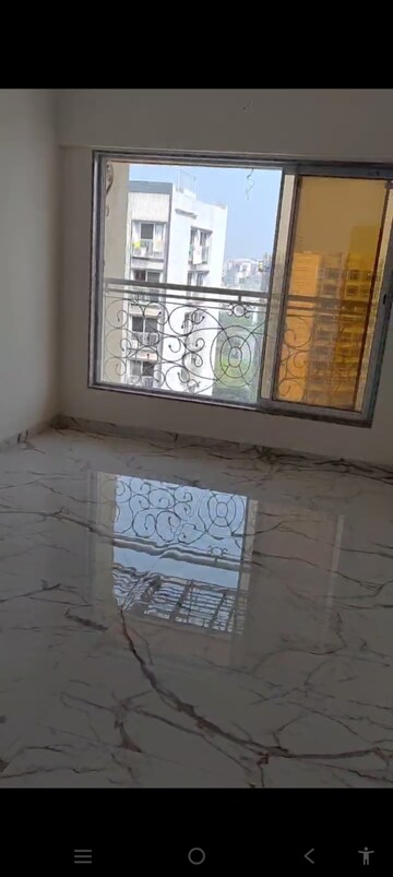 Room in 1 BHK Apartment at Kurla East – for Rent