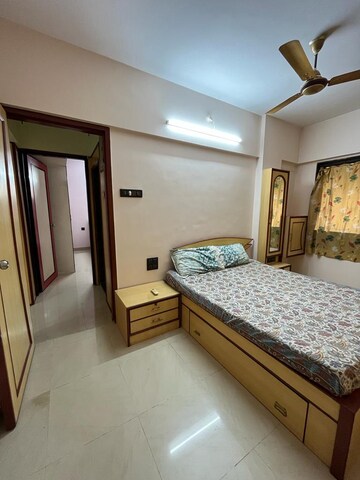 Bedroom in 2 BHK Apartment at Ratna Deep CHS, Chembur – for Rent