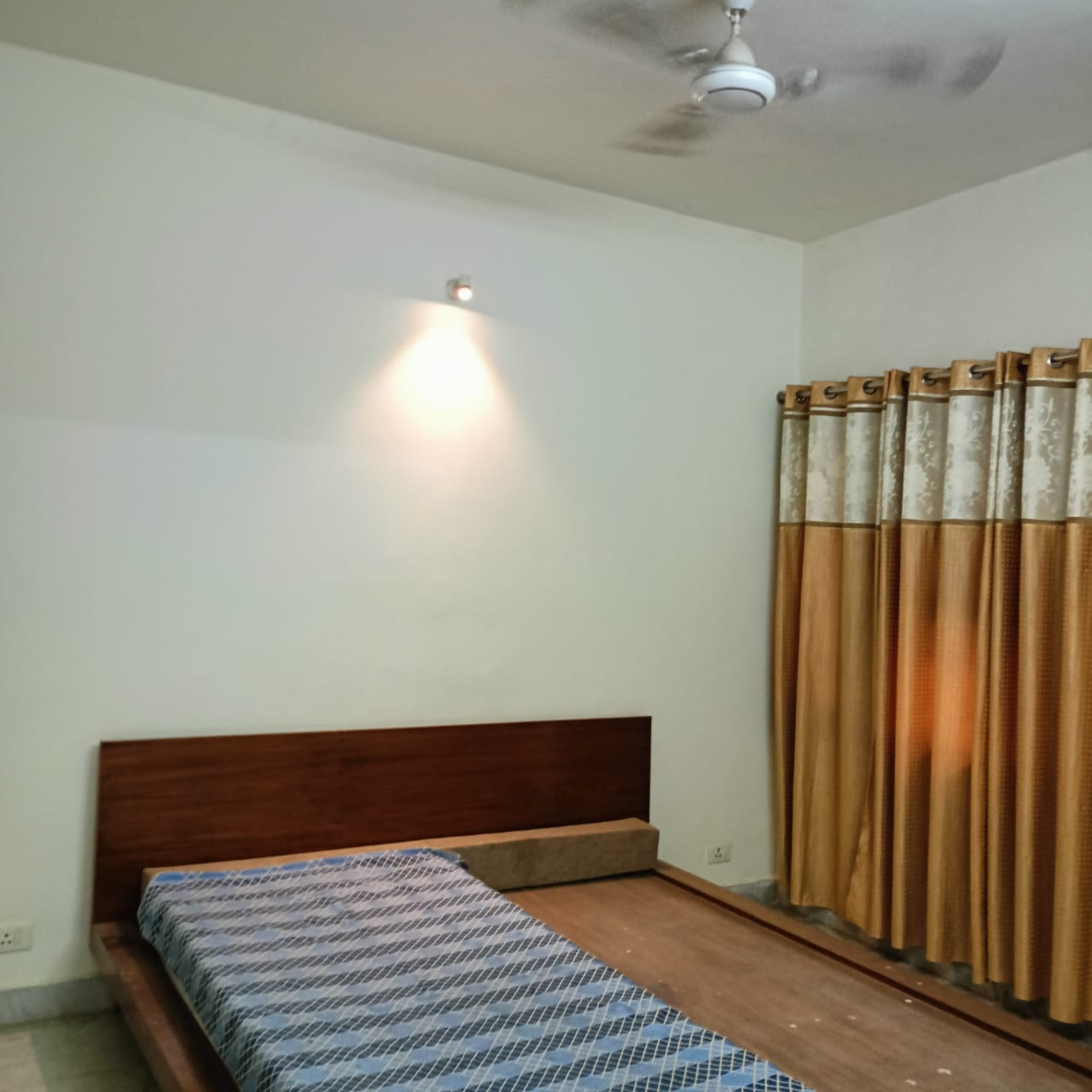 3 BHK Apartment For Sale in Vasant Kunj