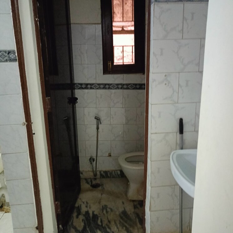 Balcony, vasant kunj 3 Bedroom 1500 Sq.Ft. Apartment In Vasant Kunj Delhi 7901417