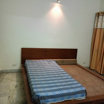Master Bedroom in 3 BHK Apartment at Vasant Kunj – for Rent