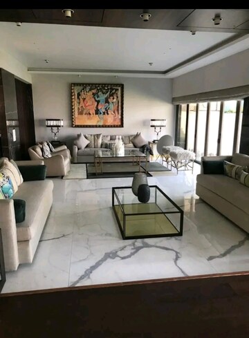 Living Room in 5 BHK Apartment at Rushi Tower, Andheri West – for Sale