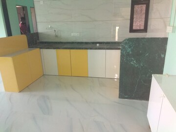 Kitchen in 3 BHK Builder Floor at Kamgar Putala Vasahat – for Rent