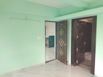 Room in 3 BHK Builder Floor at Kamgar Putala Vasahat – for Rent