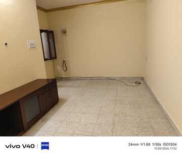 Room in 1 BHK Builder Floor at Halasuru – for Rent