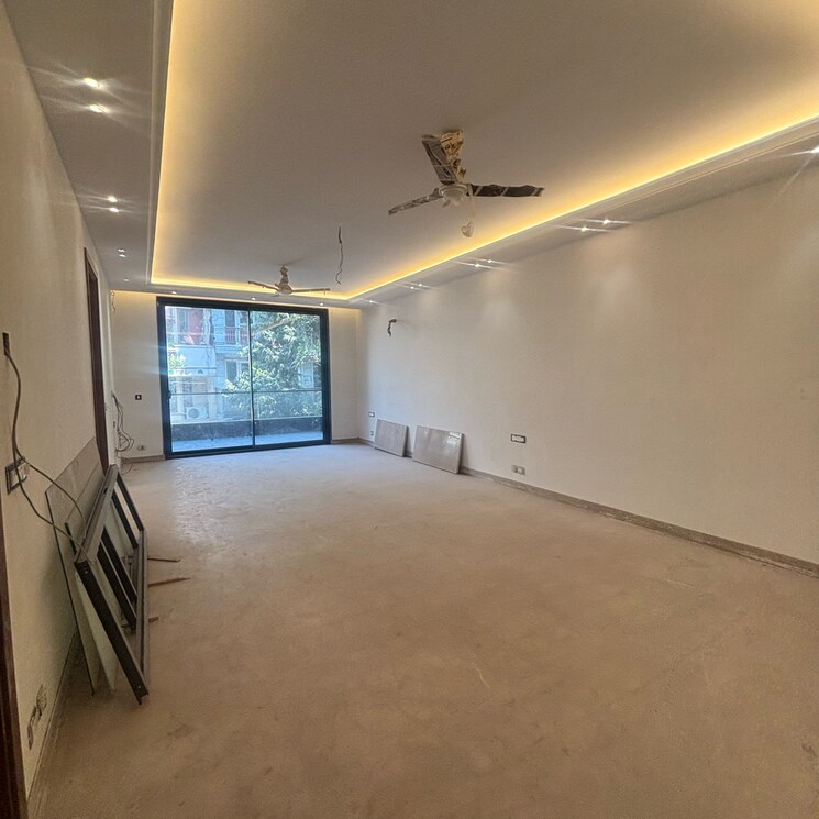 Room, south extension ii 3 Bedroom 2079 Sq.Ft. Builder Floor In South Extension ii Delhi 7901489