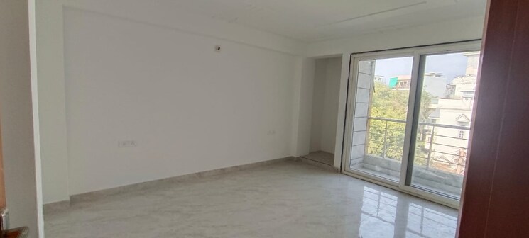 Room, noor nagar 4 Bedroom 1980 Sq.Ft. Apartment In Noor Nagar Delhi 7901515