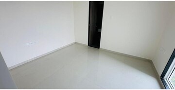 Room in 2 BHK Apartment at Ashar Axis, Majiwada – for Rent