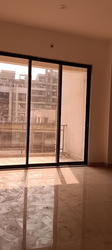 Room in 1 BHK Apartment at Dombivli East – for Sale