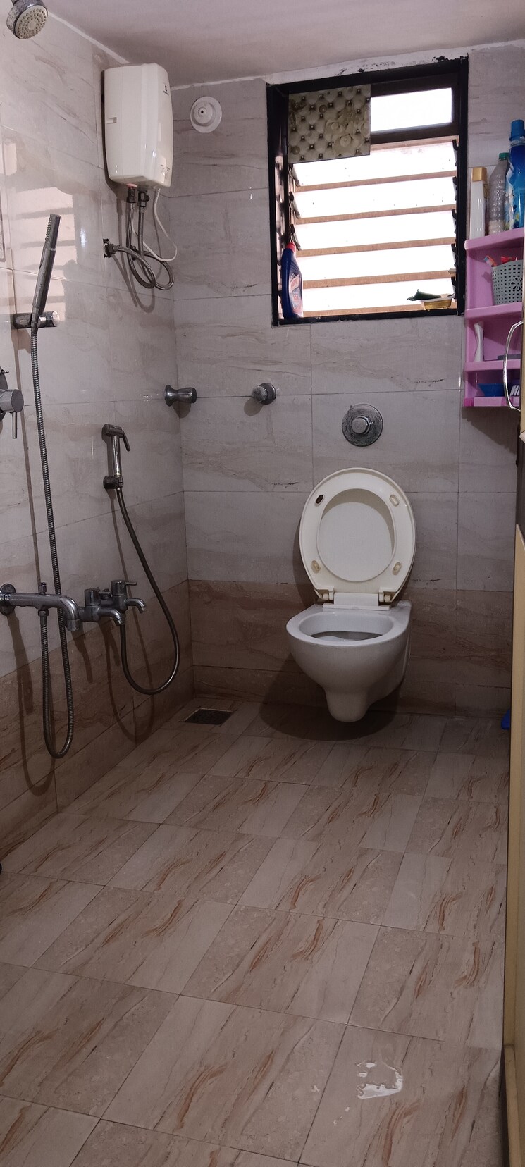 Bathroom, dombivli east 1 Bedroom 400 Sq.Ft. Apartment In Dombivli East Thane 7901656