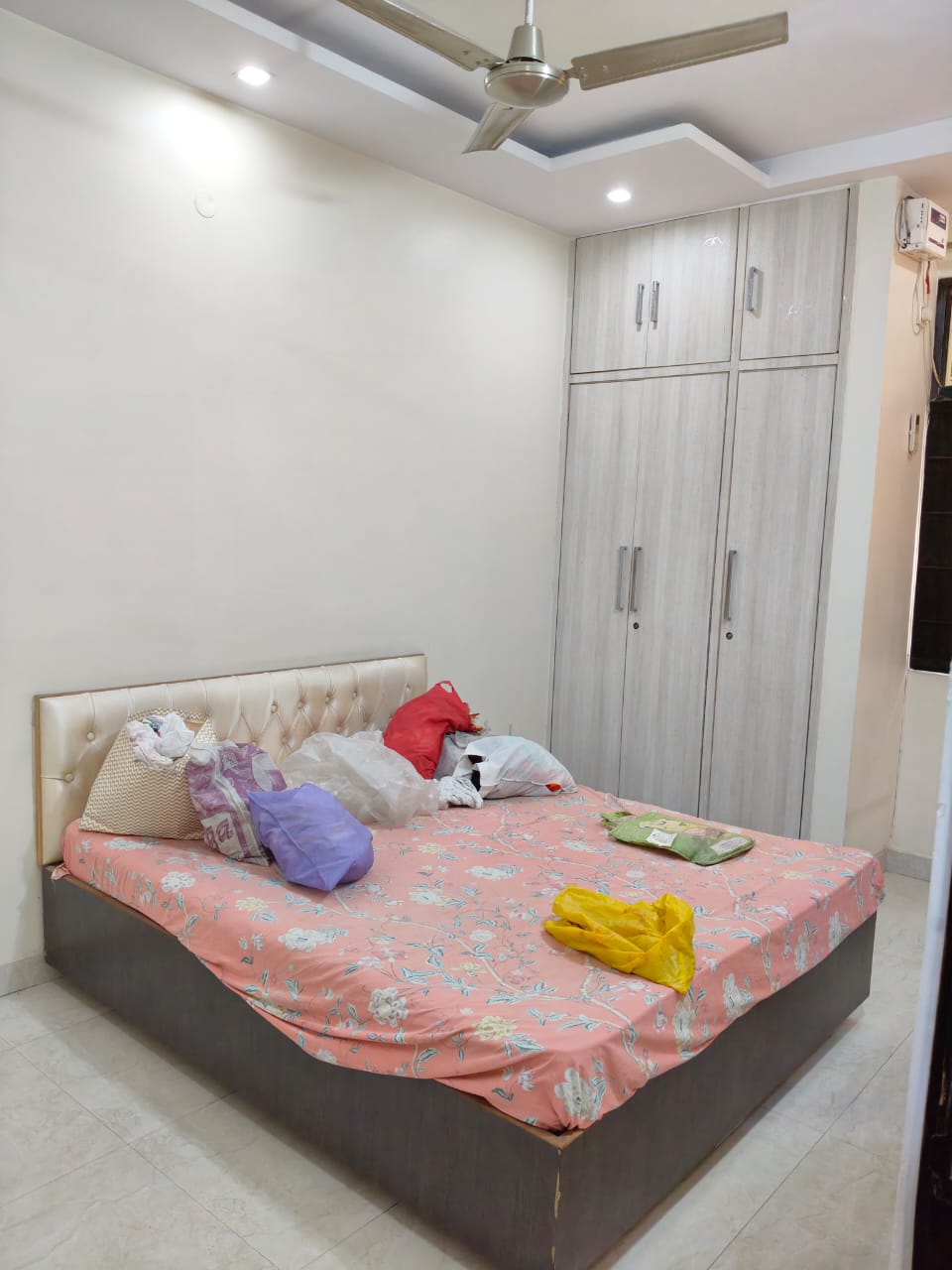 3 BHK + Pooja Room Builder Floor For Sale in Rohini Sector 11
