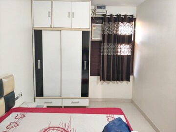 Bedroom in 3 BHK Builder Floor at Rohini Sector 11 – for Sale