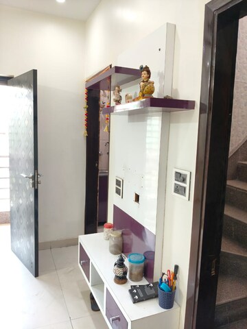 Bathroom in 3 BHK Builder Floor at Rohini Sector 11 – for Sale