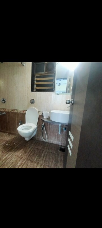 Bathroom in 1 BHK Apartment at Sagar Avenue  II, Santacruz East – for Rent