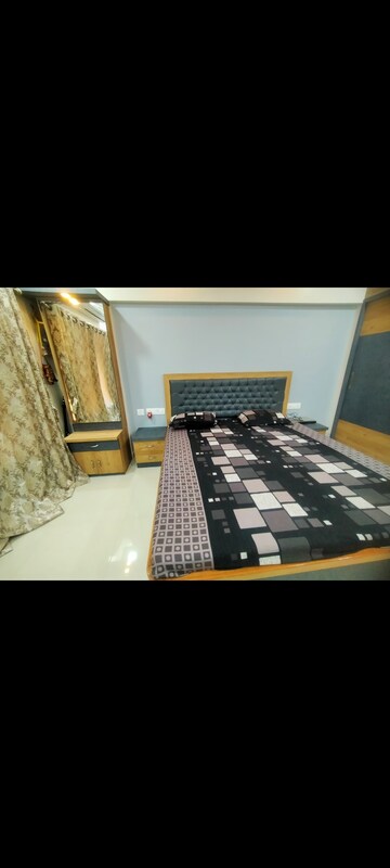  Pg For Rent in Ghatkopar East