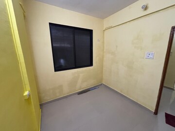 Room in 1 BHK Apartment at Mayur Apartment Koparkhairane, Kopar Khairane – for Rent
