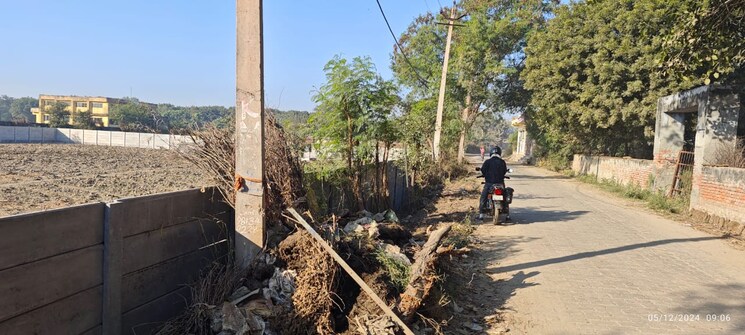 Exterior View, bptp-district  350 Sq.Yd. Plot In Sector 81 Faridabad 7901777