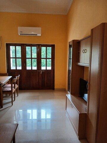 Room in 2 BHK Apartment at Varca – for Rent