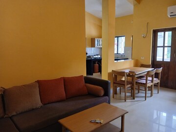 Living Room in 2 BHK Apartment at Varca – for Rent