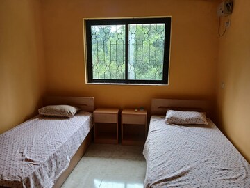Bedroom in 2 BHK Apartment at Varca – for Rent