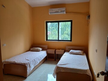 Bedroom in 2 BHK Apartment at Varca – for Rent