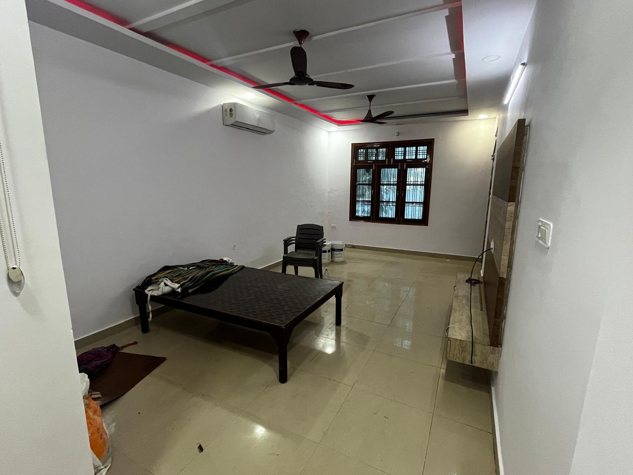 4 BHK + Servant Room Apartment For Sale in Emaar The Palm Drive-Palm Studios