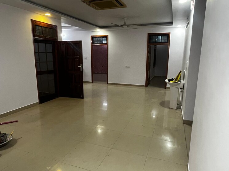 Room, emaar-the-palm-drive-palm-studios 4 Bedroom 2100 Sq.Ft. Apartment In Sector 66 Gurgaon 7901800