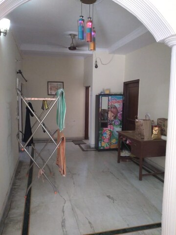 Staircase in 3 BHK Builder Floor at Sector 23 – for Rent