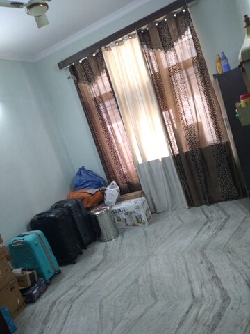 Living Room in 3 BHK Builder Floor at Sector 23 – for Rent