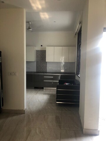 Room in 1 RK Builder Floor at Sector 49 – for Rent