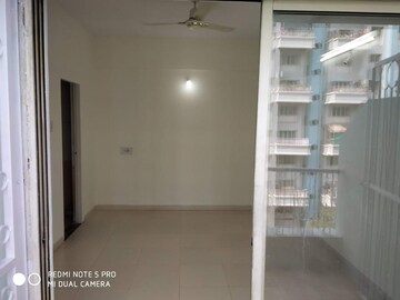  2 BHK Apartment at Kumar Primavera, Wadgaon Sheri – for Rent