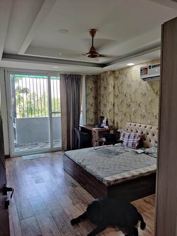 Bedroom in 3.5 BHK Builder Floor at Ansal API Esencia, Sector 67 – for Sale