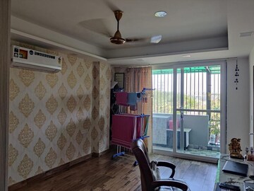 Kitchen in 3.5 BHK Builder Floor at Ansal API Esencia, Sector 67 – for Sale