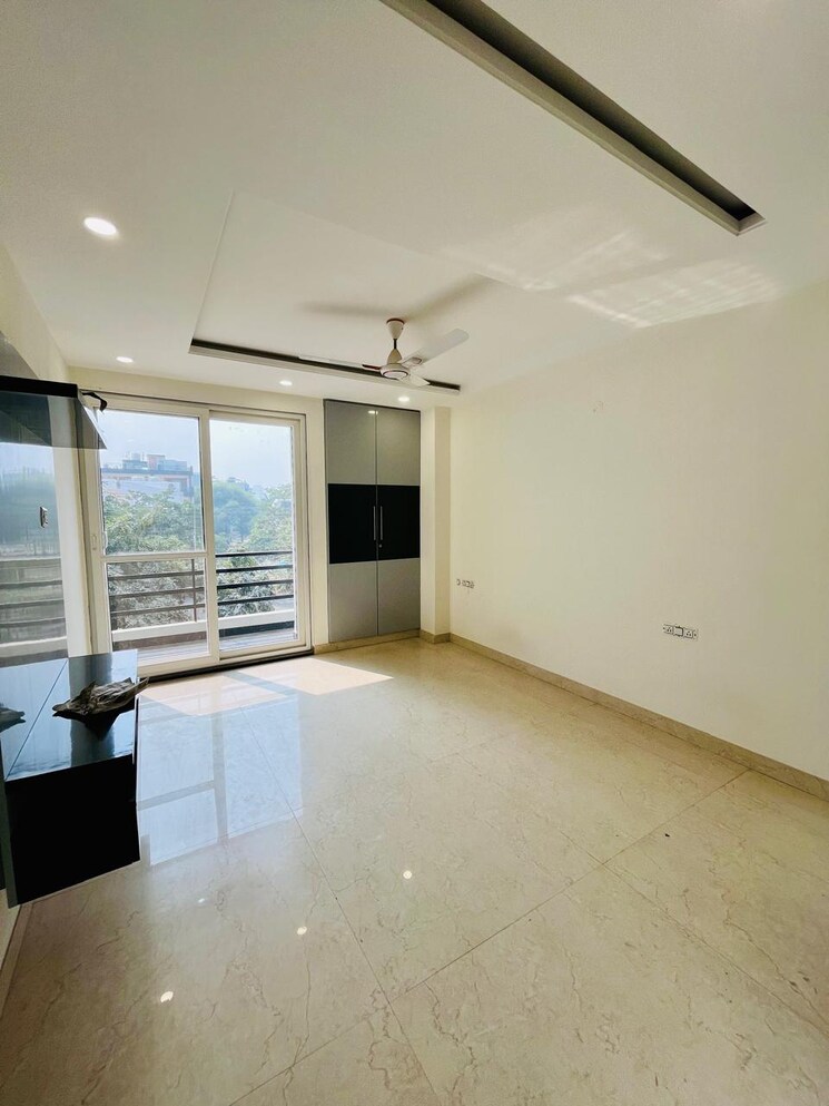 Room, sushant-lok-3 3 Bedroom 210 Sq.Yd. Builder Floor In Sector 57 Gurgaon 7902021