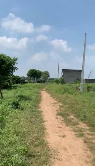  Plot For Sale in Dankaur