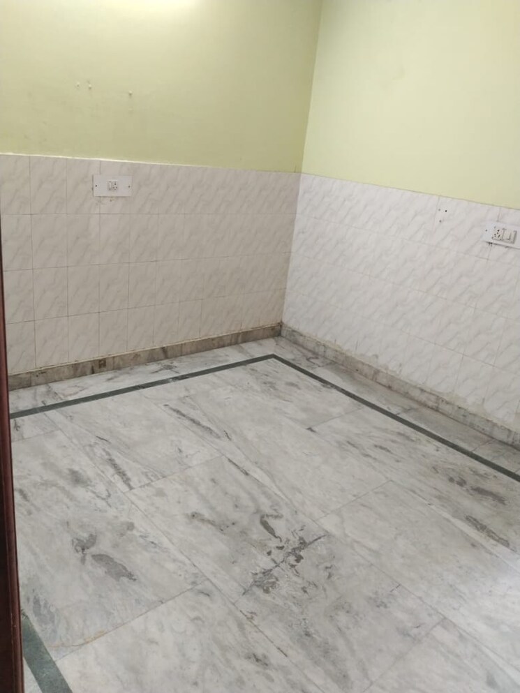 Room, shastri nagar 2 Bedroom 504 Sq.Ft. Builder Floor In Shastri Nagar Delhi 7902019