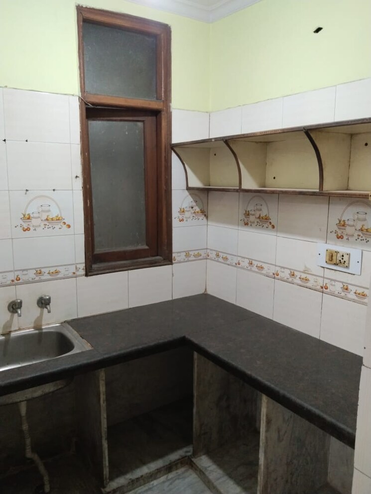 Kitchen, shastri nagar 2 Bedroom 504 Sq.Ft. Builder Floor In Shastri Nagar Delhi 7902019